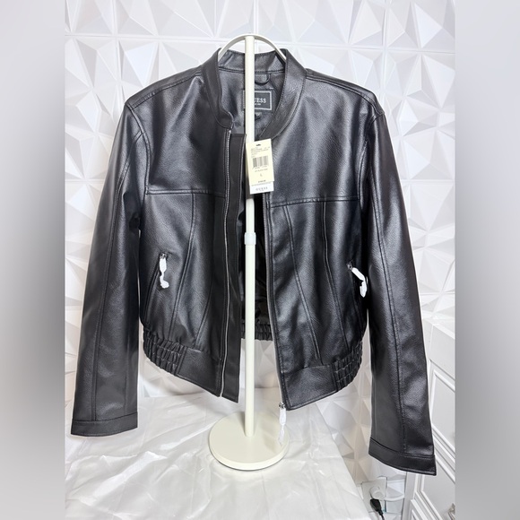 🖤Guess Black Leather Jacket - Picture 4 of 5